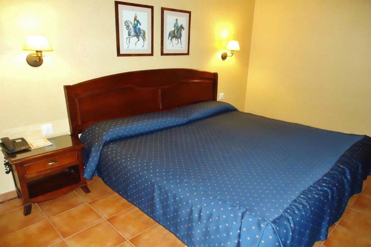 Hospedium Hotel Los Lanceros San Lorenzo de El Escorial Extérieur photo
