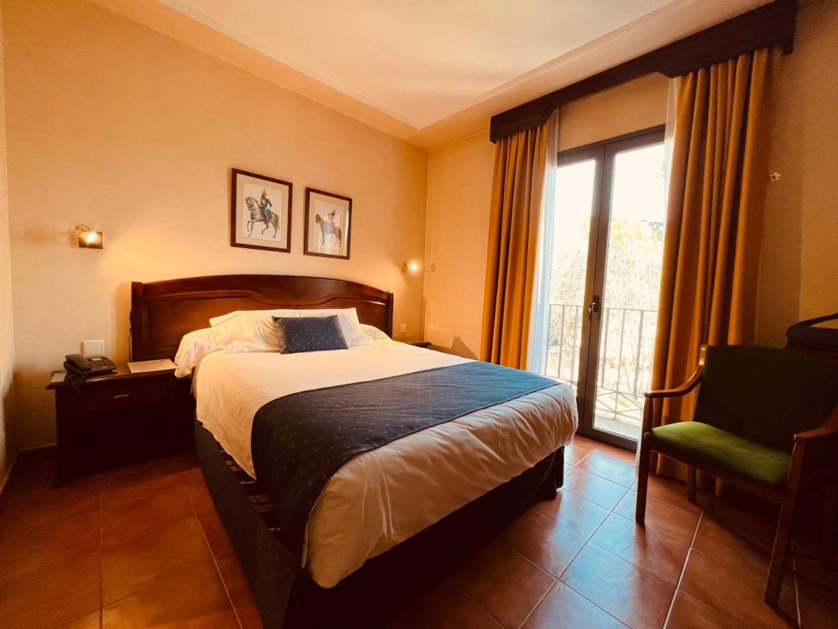 Hospedium Hotel Los Lanceros San Lorenzo de El Escorial Extérieur photo