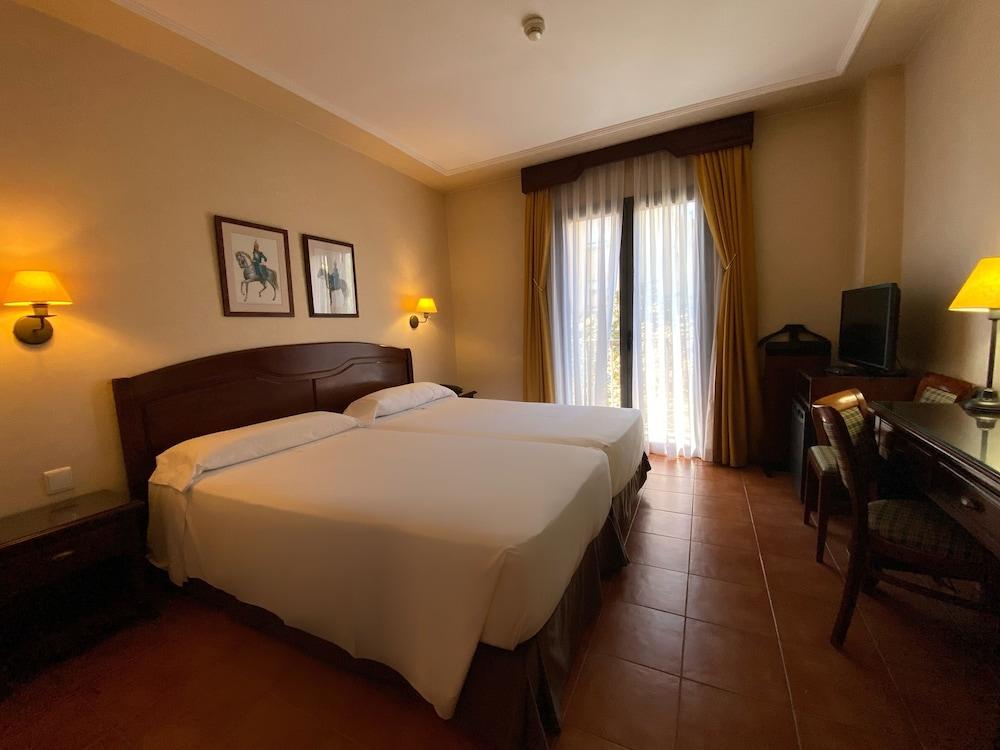Hospedium Hotel Los Lanceros San Lorenzo de El Escorial Extérieur photo